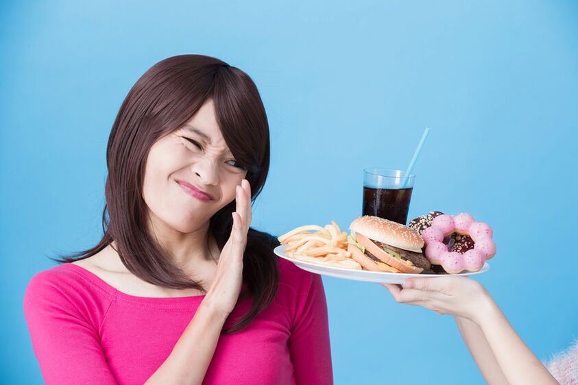 evitarea alimentelor nesănătoase pe o dietă non-ceto